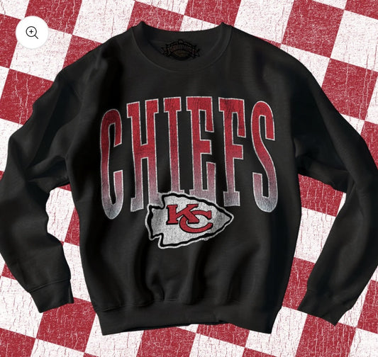 Chiefs Tall Letter Distressed